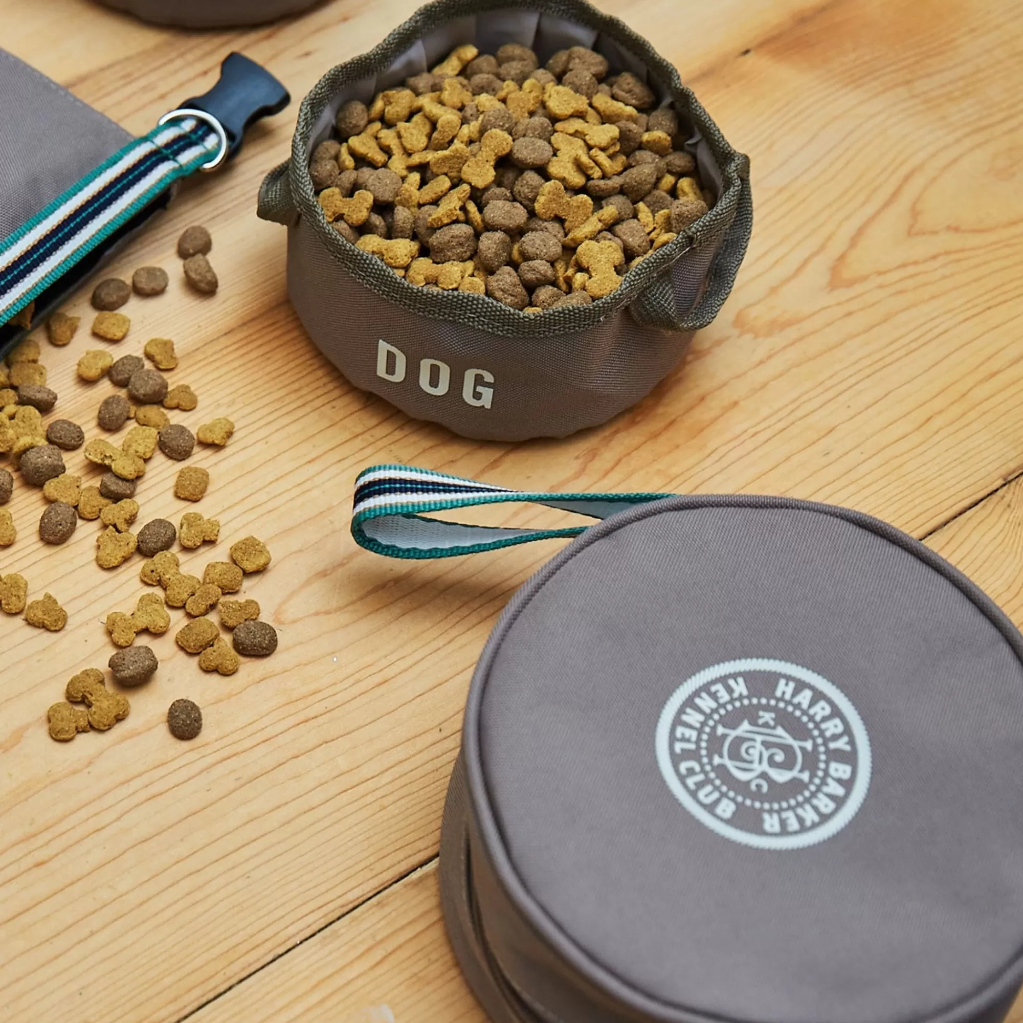 Fashion Kennel Club Travel Food And Water Bowls Bowls